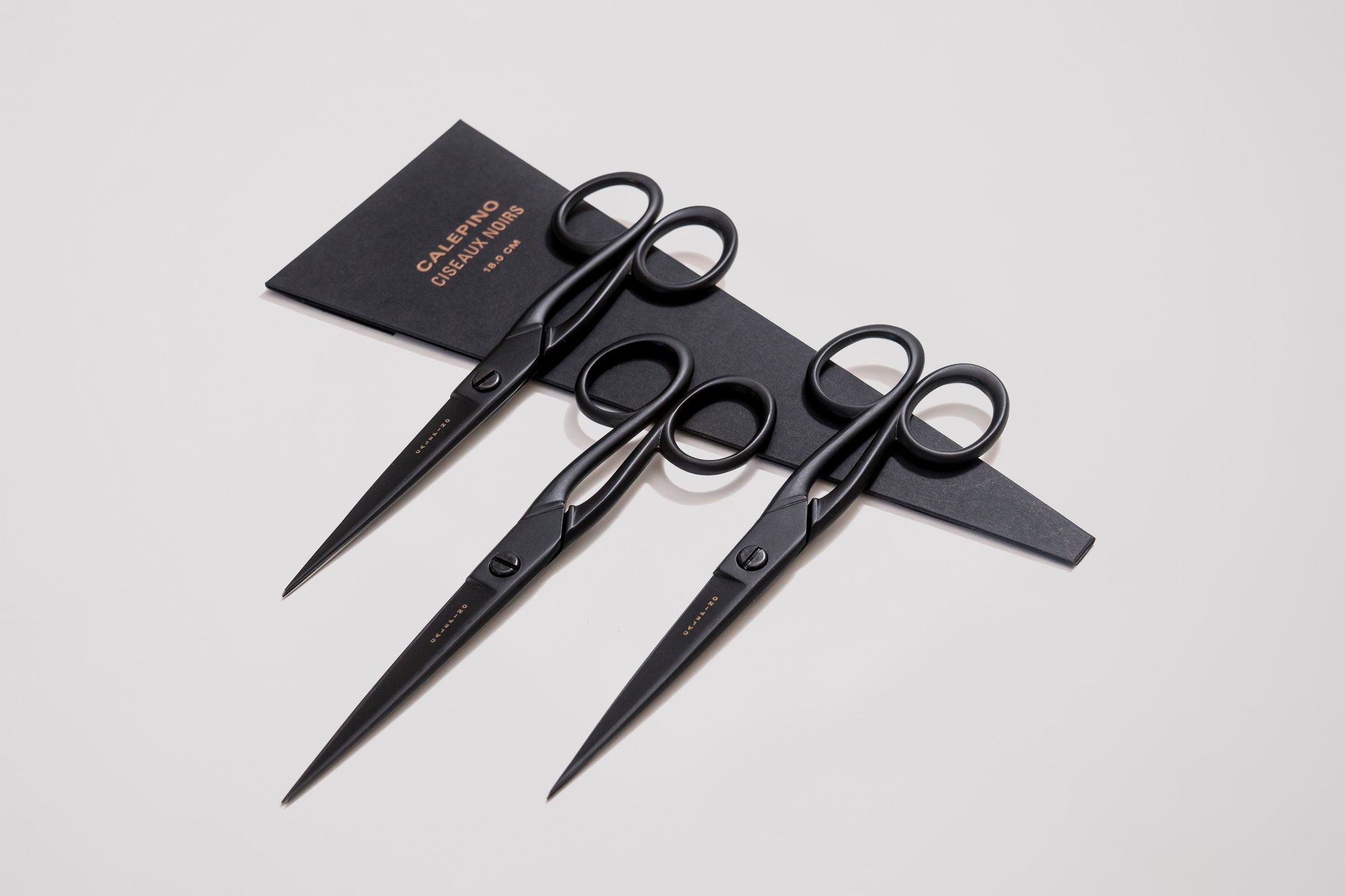 black-scissors-18-cm-group