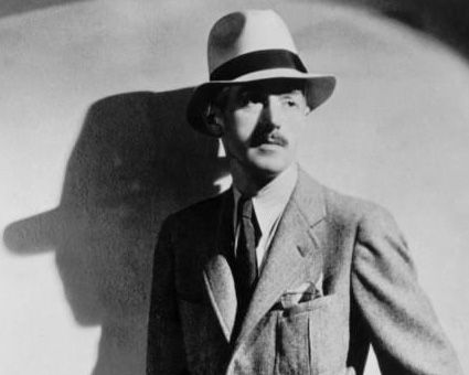 Dashiell_Hammett_-Thin_Man-portrait-cropped-